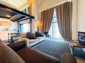 Premium Netflix Myloft 2pax Near Kidzania/IKEA/1Utama/TTDI